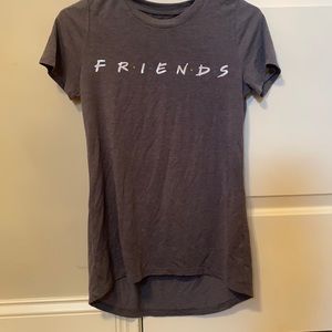 FRIENDS TEE!!
